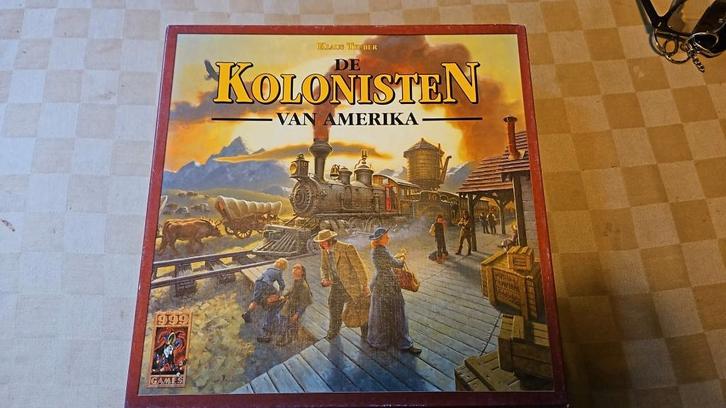 bordspel de Kolonisten v Amerika Catan 999 games, Hobby en Vrije tijd, Gezelschapsspellen | Bordspellen, Nieuw, Een of twee spelers