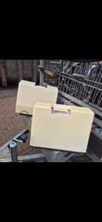 2 naaimachines, Antiek en Kunst, Antiek | Naaimachines, Ophalen of Verzenden