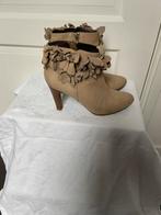 Enkellaars maat 40 merk District 83, Kleding | Dames, Schoenen, Ophalen of Verzenden, Zo goed als nieuw, Overige kleuren