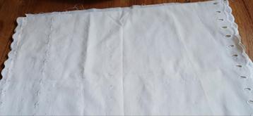 Schattig katoenen valletje beschikbaar voor biedingen