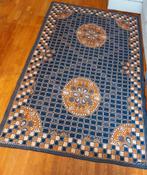 Vloerkleden (Dunne Tapijten), Ophalen of Verzenden, Zo goed als nieuw, Rechthoekig, 150 tot 200 cm