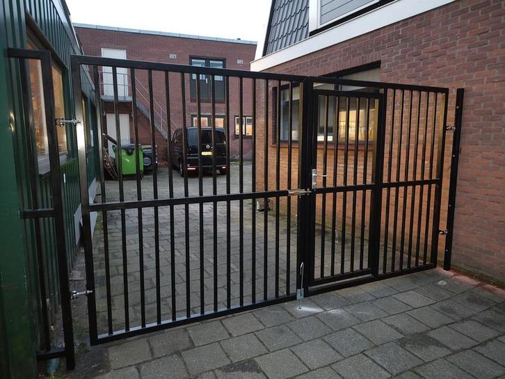 Hekwerk, Diensten en Vakmensen, Tuinmannen en Stratenmakers