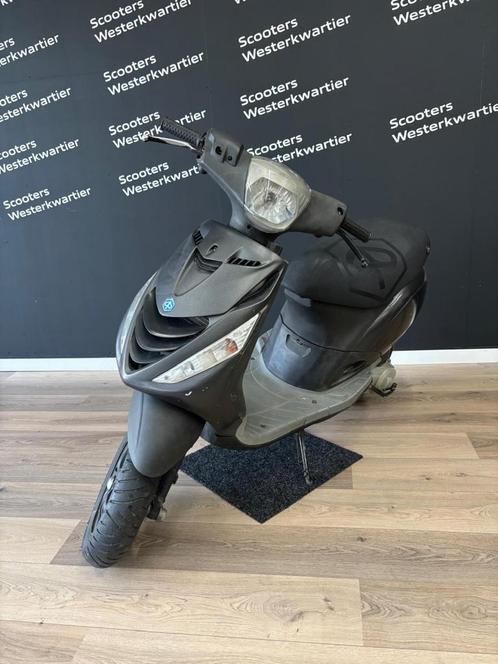 Zip sp h2o, Fietsen en Brommers, Scooters | Overige merken, Gebruikt, Benzine, Ophalen