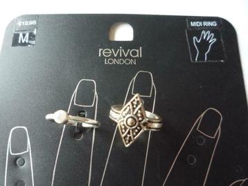 NIEUW! Zilverkleurige Midiringen Midi Ringen - Maat M beschikbaar voor biedingen
