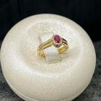 14 karaat gouden ring robijn steen nieuw, 20 of groter, Heer, Ophalen of Verzenden, Zo goed als nieuw