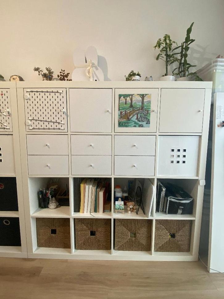 2* IKEA Kallax kast 4x4 met deurtjes en laden, Huis en Inrichting, Kasten | Wandmeubels, Zo goed als nieuw, 100 tot 150 cm, Minder dan 150 cm