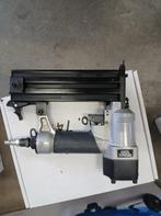 gereedschap,pneumatische tacker, Doe-het-zelf en Verbouw, Ophalen, Nieuw