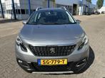 Peugeot 2008 1.2 PureTech Allure 110PK NAVI CARPLAY CRUISE C, Auto's, Peugeot, Voorwielaandrijving, Euro 6, Leder en Stof, 23 km/l