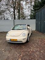 Volkswagen Beetle (Kever) 1.6 Cabriolet 75KW 2003 Beige, Auto's, 4 cilinders, Cabriolet, 4 stoelen, Beige
