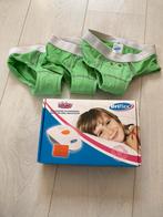 Uriflex plaswekker + 3 meisjesbroekjes maat 116, Ophalen of Verzenden, Zo goed als nieuw