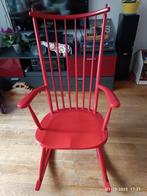Rode schommelstoel, vintage, Kinderen en Baby's, Kinderkamer | Tafels en Stoelen, Ophalen, Gebruikt, Stoel(en)