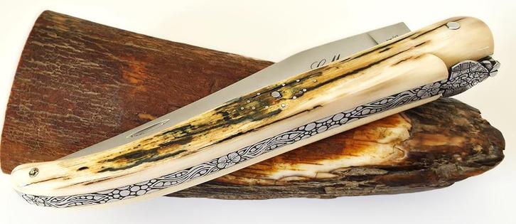 Nieuw Laguiole Zakmes MICKAEL GINISTY FossielMammoet 24/13cm, Verzamelen, Militaria | Algemeen, Overige soorten, Mes of Dolk, Overige gebieden