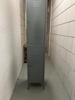 Metalen grijze IKEA locker kast, twee delen., Huis en Inrichting, Ophalen, Gebruikt