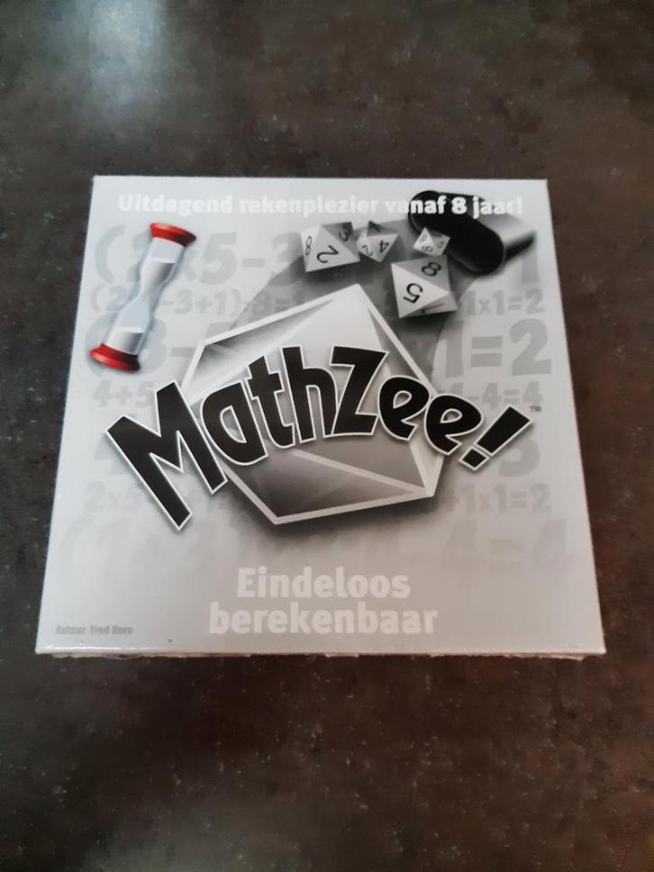 Mathzee nieuw in plastic folie, Hobby en Vrije tijd, Gezelschapsspellen | Bordspellen, Nieuw, Ophalen of Verzenden