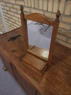 Vintage wandspiegel met opbergbakje € 25,00, Antiek en Kunst, Ophalen, Rechthoekig, Minder dan 50 cm, Minder dan 100 cm