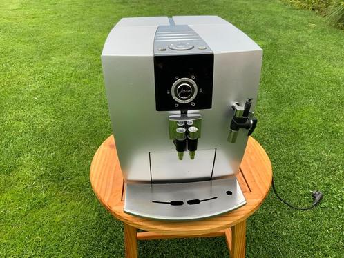 Jura koffie machine espressomachine, Witgoed en Apparatuur, Koffiezetapparaten, Zo goed als nieuw, Koffiebonen, Koffiemachine