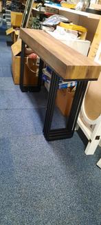 Aangeboden Nieuwe Industriële Sidetables, Ophalen, 100 tot 150 cm, Nieuw, 25 tot 50 cm