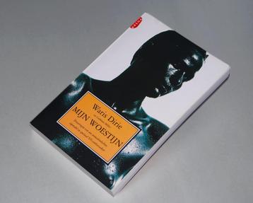 Boek mijn woestijn - Waris Dirie, In prima staat waargebeurd beschikbaar voor biedingen