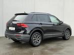 Volkswagen Tiguan 1.4 TSI eHybrid Business+ Automaat / Wegkl, 1716 kg, Stof, 4 cilinders, Zwart