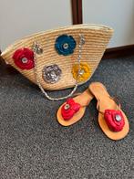 Leuke set rode leren slippers maat 38 + bijpassende mand Tas, Slippers, Ophalen of Verzenden, Zo goed als nieuw, Rood