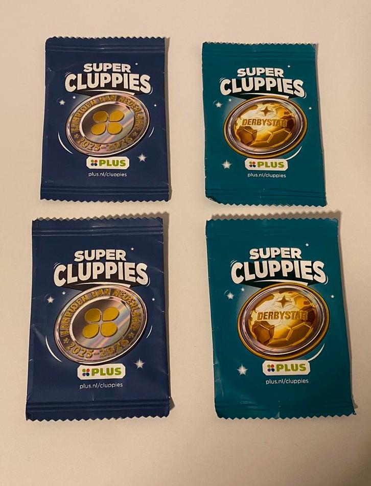 Voetbal SUPER CLUPPIES nummer 3 en 4 en 5 - 28 VOLLE BOEKEN, Verzamelen, Supermarktacties, Plus, Ophalen of Verzenden