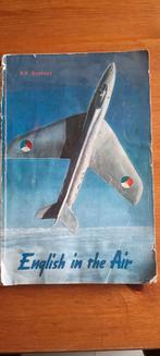 4 boeken oorlogsvliegtuigen, Ophalen of Verzenden, Zo goed als nieuw, Groter dan 1:72, Overige merken