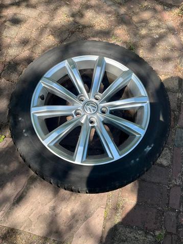 VW passat velgen (passat is van 2016) beschikbaar voor biedingen