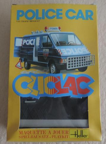 Heller Renault Trafic Police Car gebouwd Cliclac.  beschikbaar voor biedingen