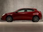Alfa Romeo Giulietta 1.4 T Distinctive (CLIMATE, XENON, CRUI, Voorwielaandrijving, Stof, Gebruikt, Zwart