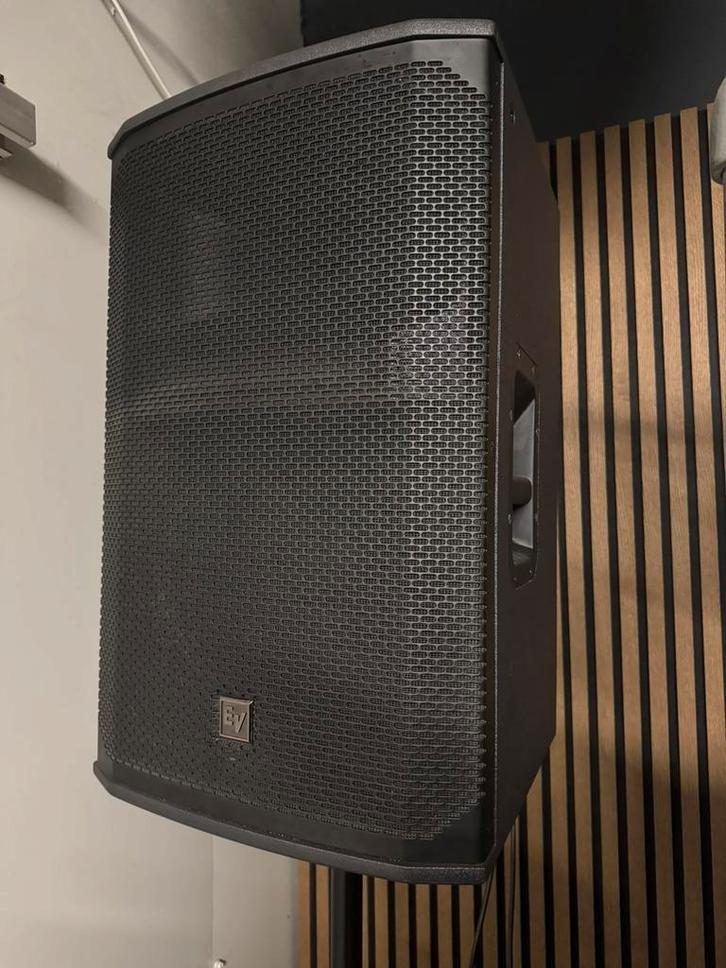 Electro voice ev ekx 15p, Audio, Tv en Foto, Luidsprekers, Niet werkend, Front, Rear of Stereo speakers, 120 watt of meer, Overige merken