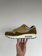 Nike Air Max 1 Curry Pack Olive 44, Nieuw, Ophalen of Verzenden, Sneakers of Gympen, Nike