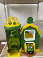 Oball Go Grippers John Deere Rev Up Barnhouse Playset and Ve, Kinderen en Baby's, Speelgoed | Speelgoedvoertuigen, Ophalen of Verzenden