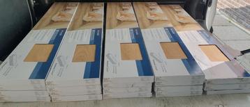 63 m2 Plak PVC Gelasta Vario 4900 Prestige Oak Natural. beschikbaar voor biedingen
