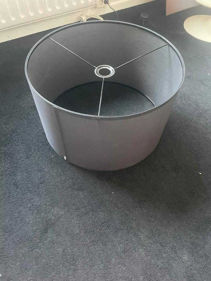 Lampenkap merk zuiver grijs, Huis en Inrichting, Lampen | Lampenkappen, Zo goed als nieuw, Rond, Grijs, Ophalen