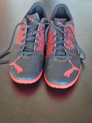 puma sportschoenen/ zaalvoetbalschoenen/ gymschoenen  beschikbaar voor biedingen