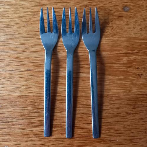 Bestekdelen "Trendy" destijds te koop bij de Hema, Huis en Inrichting, Keuken | Bestek, Gebruikt, Rvs of Chroom, Ophalen of Verzenden