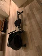 Tunturi roeimachine en trainingsbank met leg extension., Ophalen of Verzenden, Krachtstation