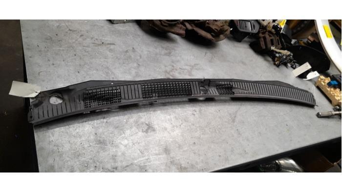 Paravent van een Mitsubishi Pajero, Auto-onderdelen, Carrosserie en Plaatwerk, Mitsubishi, Gebruikt, 3 maanden garantie, Ophalen of Verzenden