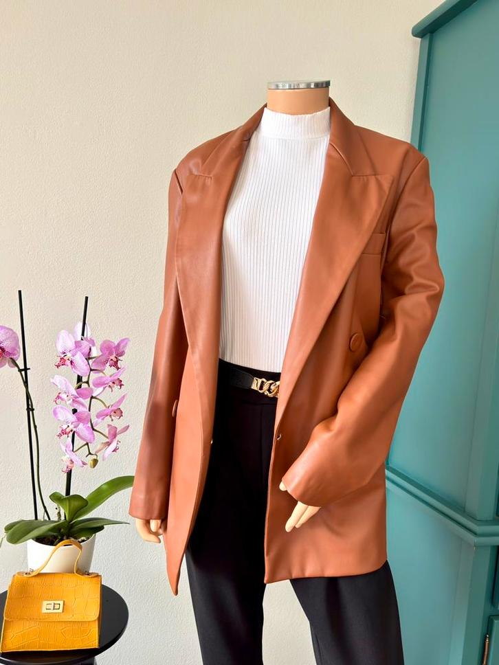 MANGO leren blazer maat M - camel, Kleding | Dames, Jasjes, Kostuums en Pakken, Zo goed als nieuw, Jasje, Maat 38/40 (M), Bruin