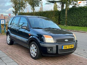 Ford Fusion 1.6 Futura *RIJKLAAR / RUIME AUTO beschikbaar voor biedingen