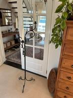 Smeedijzeren kandelaar te koop, Huis en Inrichting, Woonaccessoires | Kandelaars en Kaarsen, Ophalen, Overige materialen, Zwart