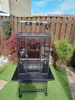 Papegaaienkooi villa Sara van het merk strong, Dieren en Toebehoren, Vogels | Hokken en Kooien, Ophalen, Zo goed als nieuw, Metaal