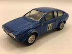 Solido 82 Alfa Romeo Alfetta GTV blauw #44 -GOED- M26, Hobby en Vrije tijd, Modelauto's | 1:43, Gebruikt, Auto, Solido, Ophalen of Verzenden