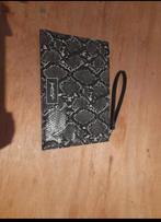 Kendall & Kylie Make-up Tasje, Sieraden, Tassen en Uiterlijk, Ophalen, Nieuw, Zwart, Avondtasje