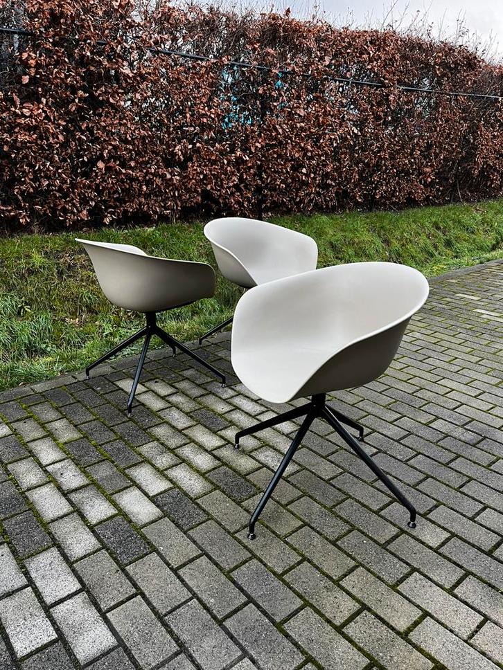 3X Arper Duna 02 Swivel Chairs, Huis en Inrichting, Stoelen, Gebruikt, Drie, Kunststof, Metaal, Overige kleuren, Ophalen of Verzenden