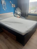 zo goed als nieuw bed, Ophalen, Zwart, Tweepersoons, 140 cm
