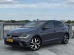 Volkswagen Polo 1.0 TSI R-Line DSG | IQ-light | Nav | Clima, Auto's, Gebruikt, 1104 kg, Alcantara, Bedrijf