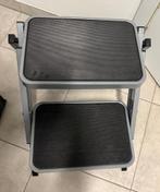 Opstapje met 2 treden, Doe-het-zelf en Verbouw, Ladders en Trappen, Ophalen, Trap, Zo goed als nieuw, Opvouwbaar of Inschuifbaar