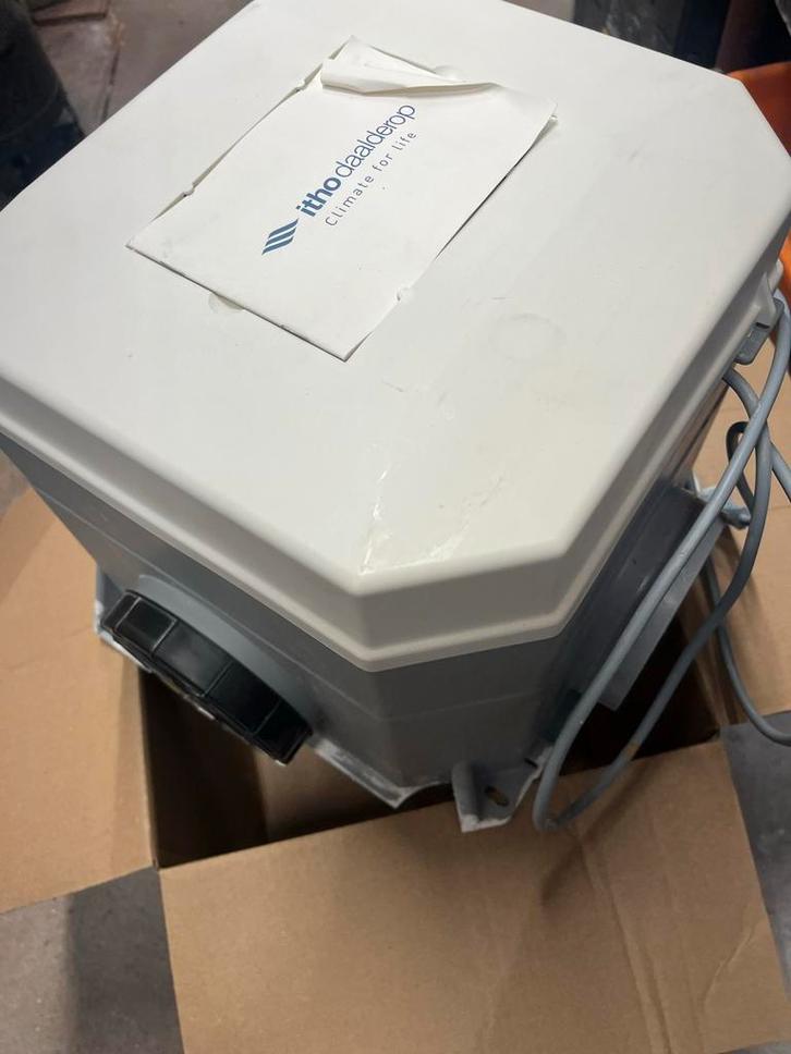 Mechanische Ventilatiebox - Itho Daalderop, Doe-het-zelf en Verbouw, Ventilatie en Afzuiging, Gebruikt, Afzuiger, Ophalen of Verzenden