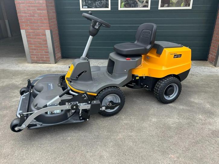 Stiga Park 300 LC frontmaaier (nieuw), Tuin en Terras, Zitmaaiers, Nieuw, Minder dan 90 cm, Ophalen